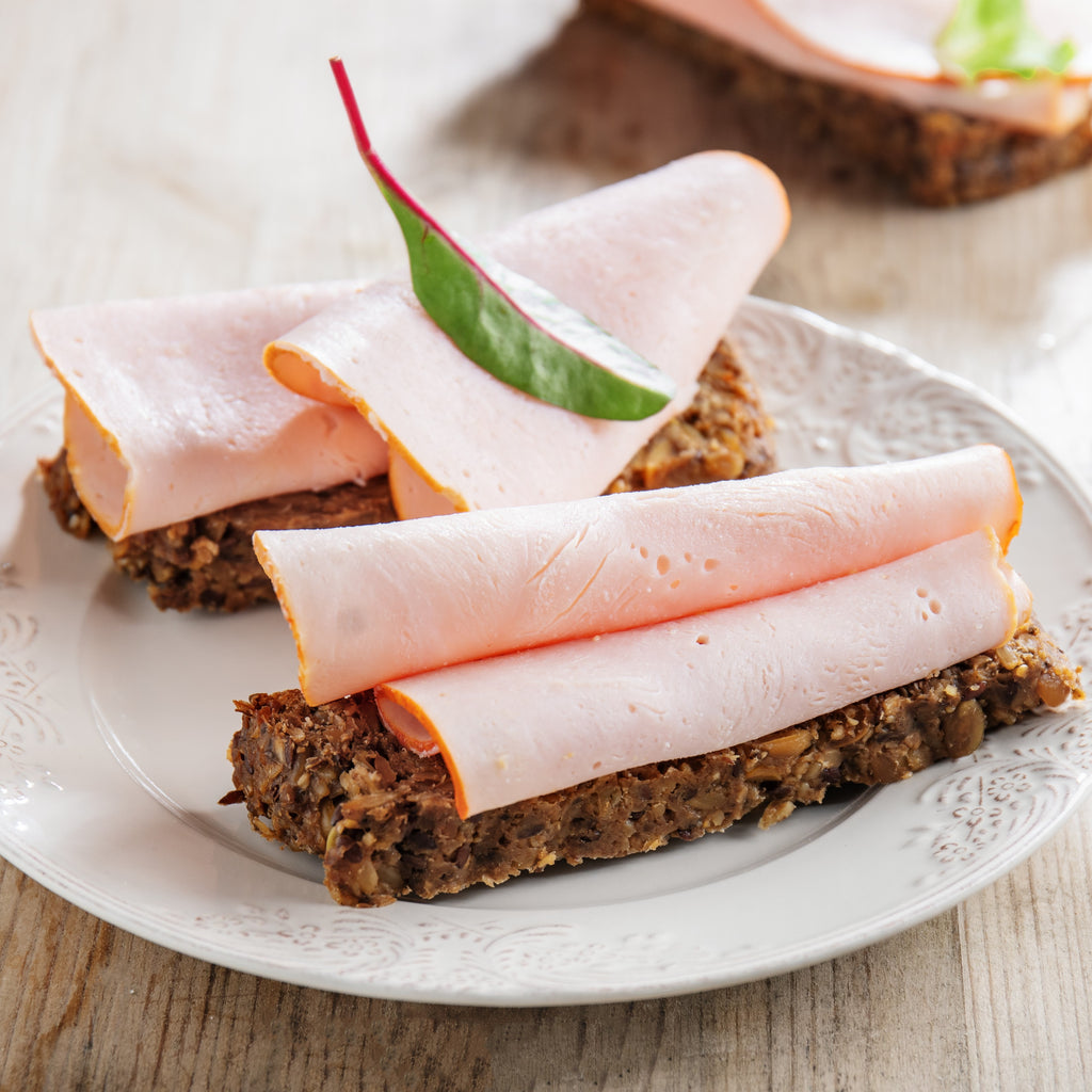 スモーク ターキーブレスト スライス – 低脂肪、高タンパク質、そのまま食べられる