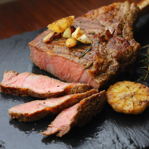 牛肉 トマホークステーキ　1kg～1.25kg　BBQ　Beef Tomahawk Steak 1kg~1.25Kg | Caveman style