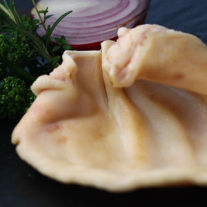 Pig's ears | 1kｇ～1.2Kg | Whole Meat